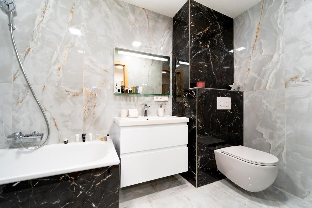 Apartman Discreet Kysucke Nove Mesto Extérieur photo