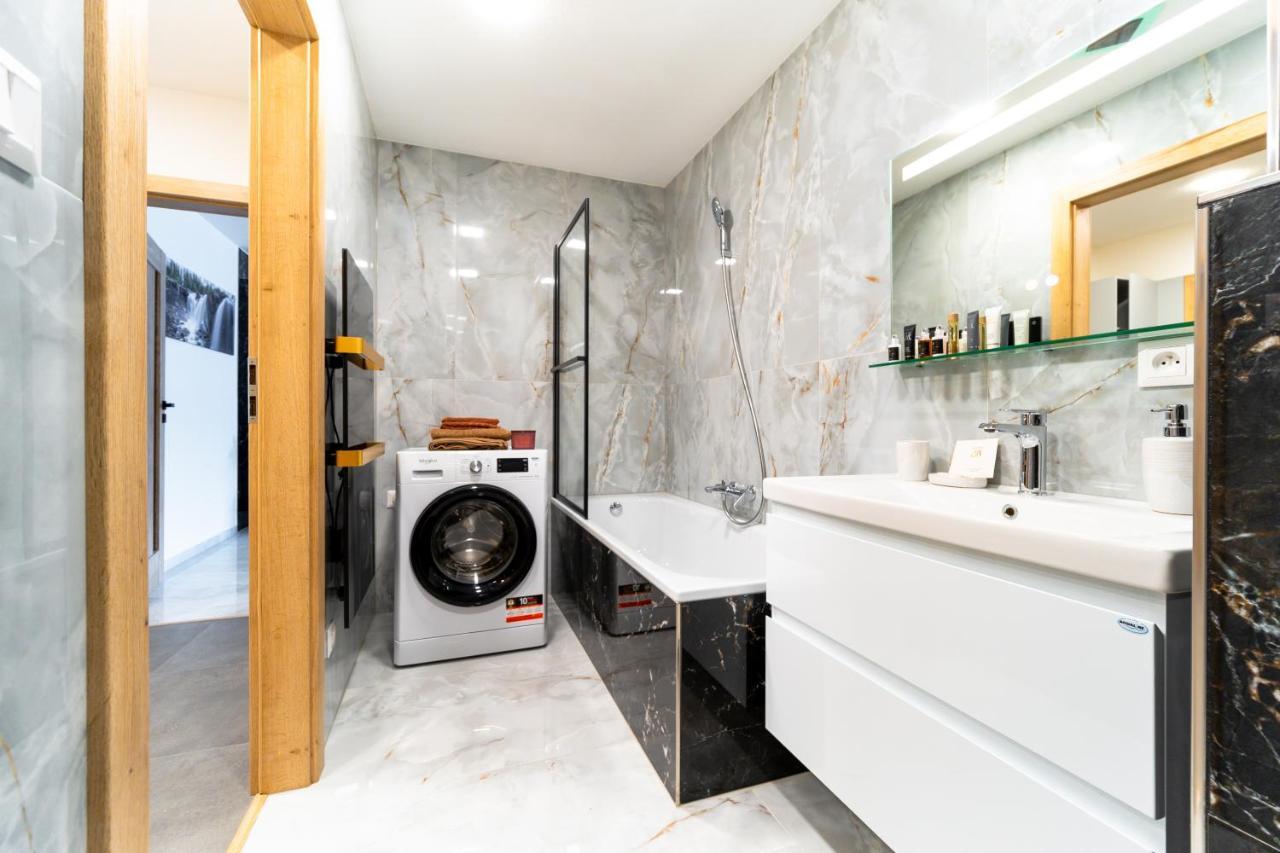 Apartman Discreet Kysucke Nove Mesto Extérieur photo